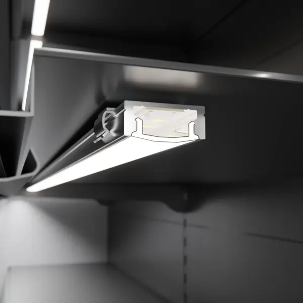 LED-Lichtleiste CALLU in Aufbaumontage am Metallfachboden – effiziente Beleuchtungslösung von DWD Concepts